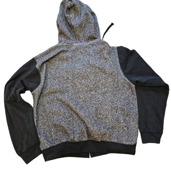 NIGHTMARE BEFORE‎ CHRISTMAS/ JACK SKELLINGTON HOODIE - Picture 2 of 6